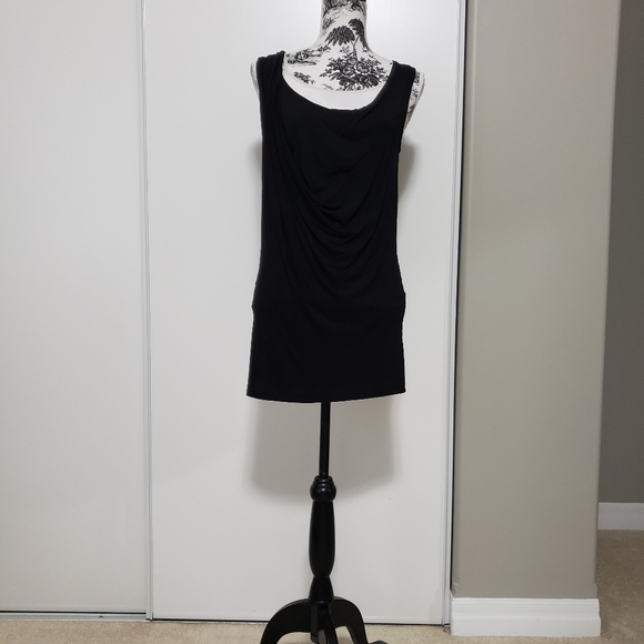 Vince. Long thin black jersey top - Picture 4 of 4